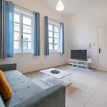 Pageant Homes Apartamento