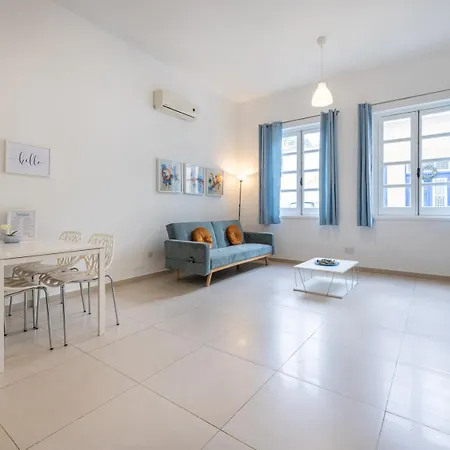 Pageant Homes Apartmán