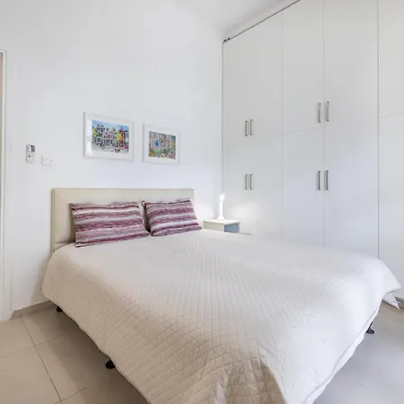 Pageant Homes Appartement *