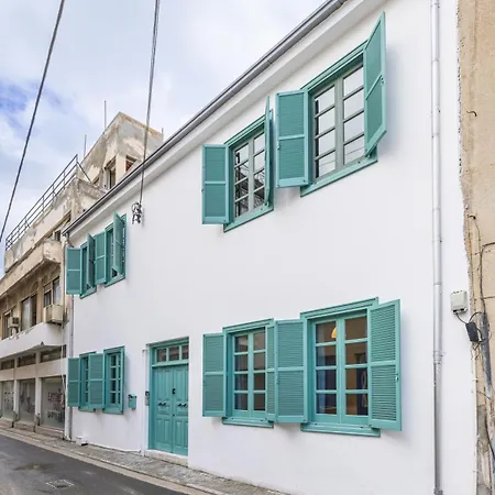 Pageant Homes Апартаменты