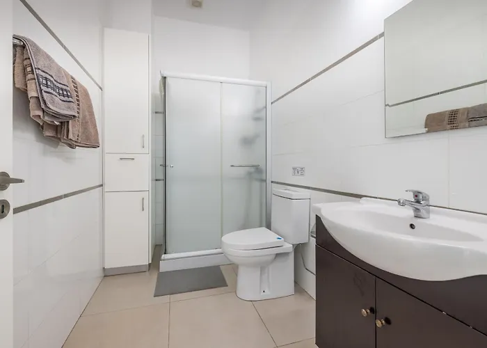 Pageant Homes * 尼科西亚