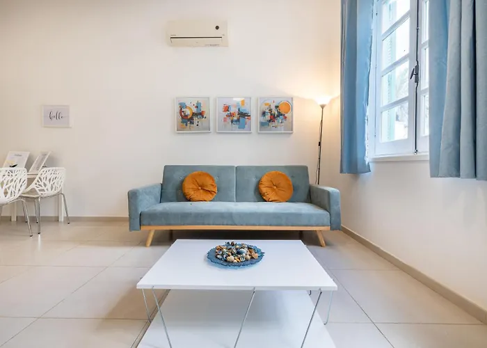 Pageant Homes 公寓 尼科西亚