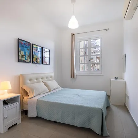 Διαμέρισμα Pageant Homes *